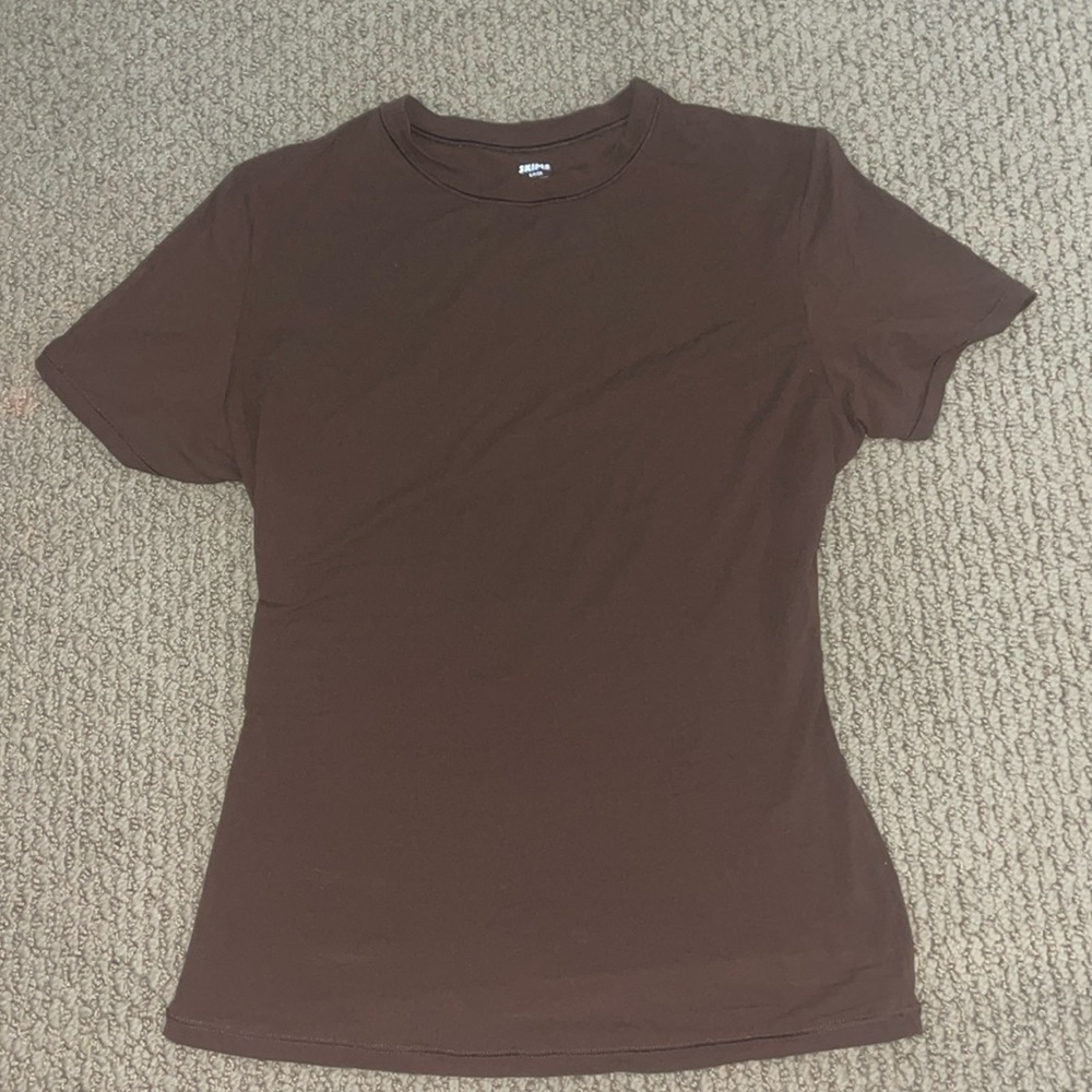 BROWN SKIMS TOP |MAKE AN OFFER!!!|